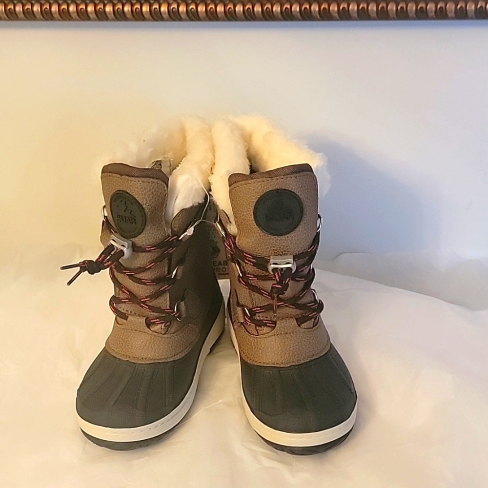 Pajar Kid's Waterproof Faux Fur Size 12 Boots, NWT